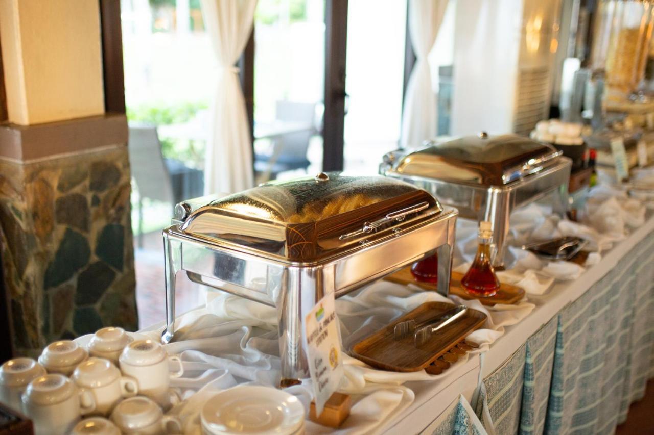 โบฮอล บีช คลับ รีสอร์ต Hotel ปางเลา ภายนอก รูปภาพ