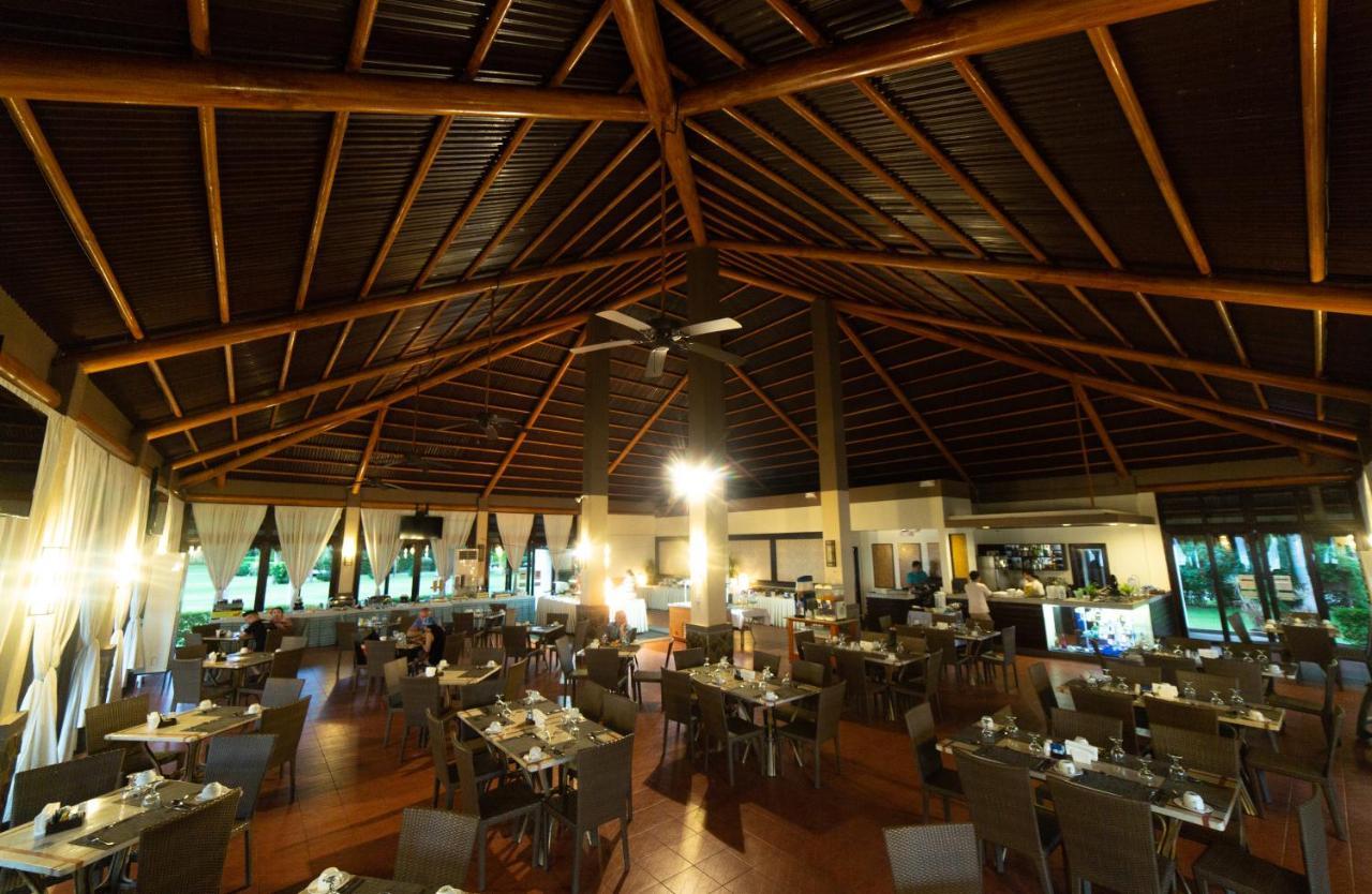 โบฮอล บีช คลับ รีสอร์ต Hotel ปางเลา ภายนอก รูปภาพ
